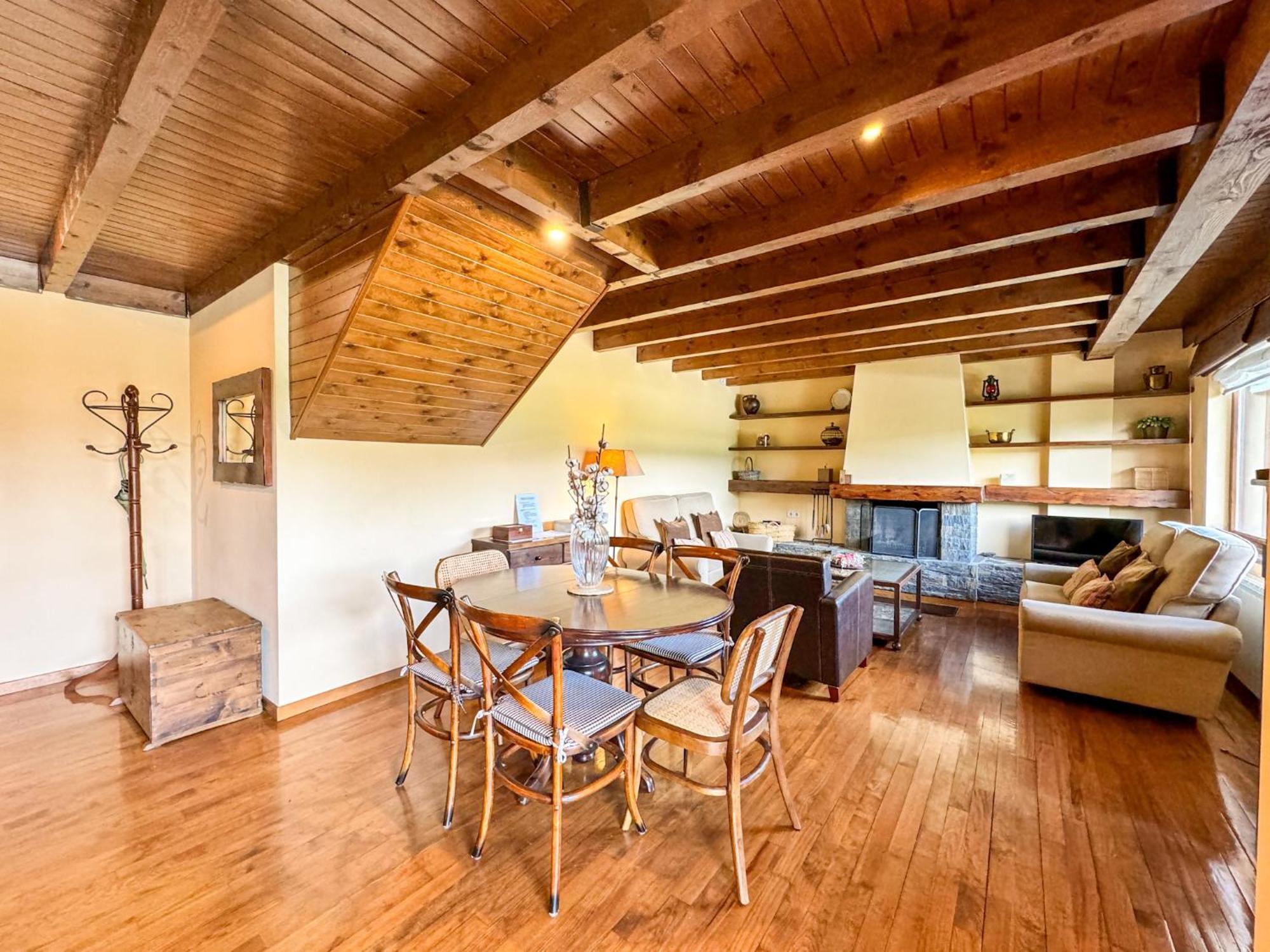 شقة Duplex Moixero Escapada En La Montana بُويكثيرذا المظهر الخارجي الصورة