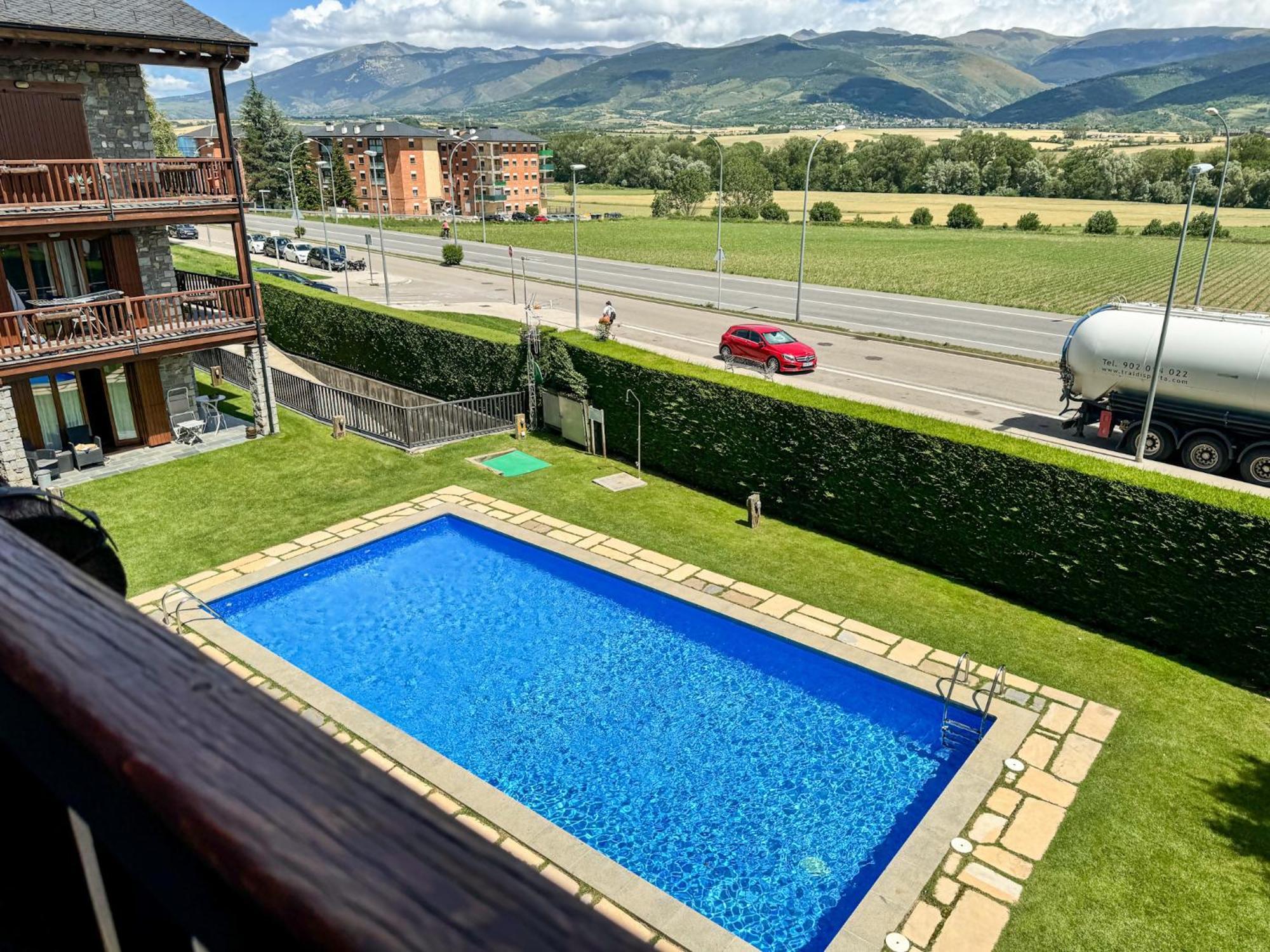 شقة Duplex Moixero Escapada En La Montana بُويكثيرذا المظهر الخارجي الصورة